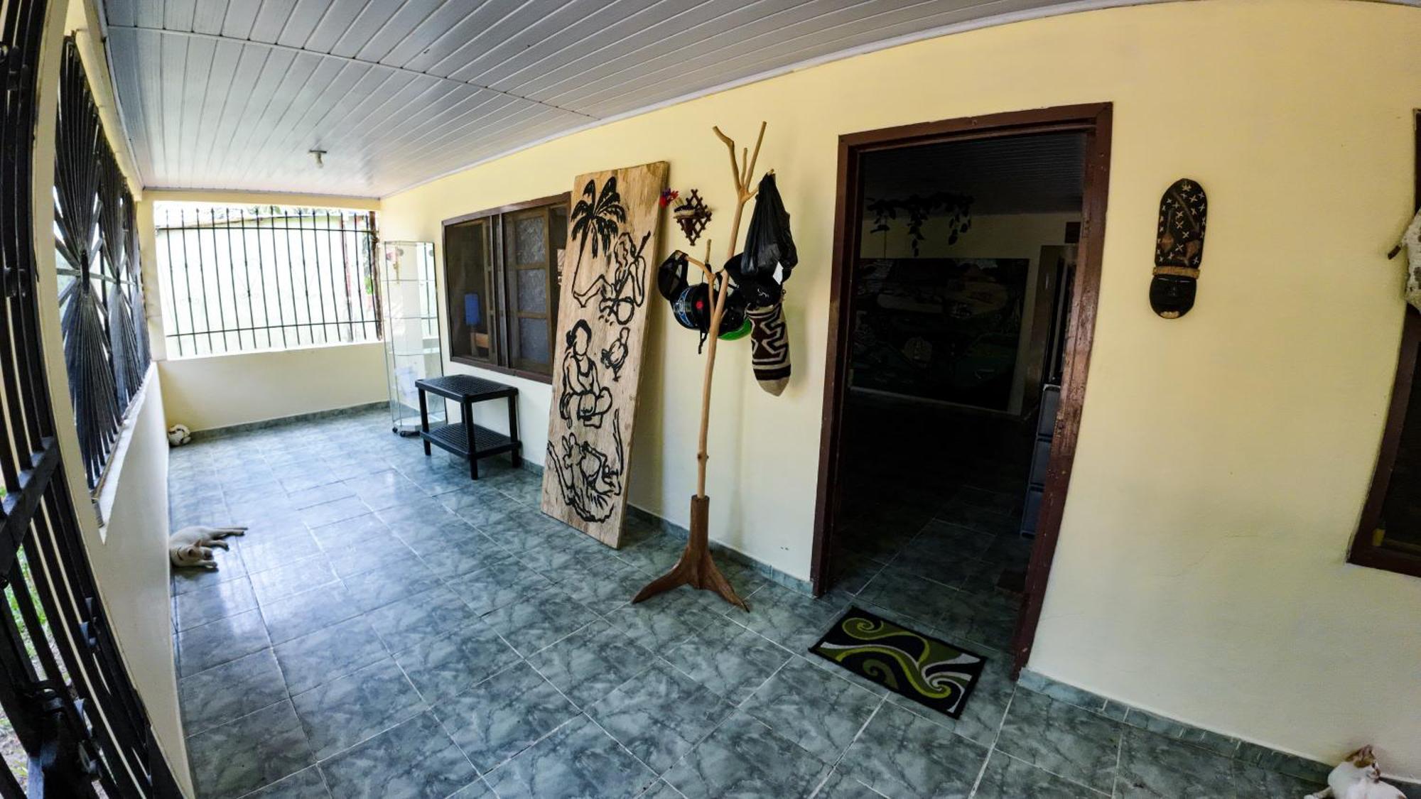 Capibara Guest House Leticia Bagian luar foto